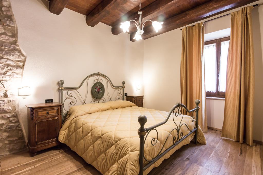 Bed and Breakfast Domus In Castro Montecchio  Habitación foto